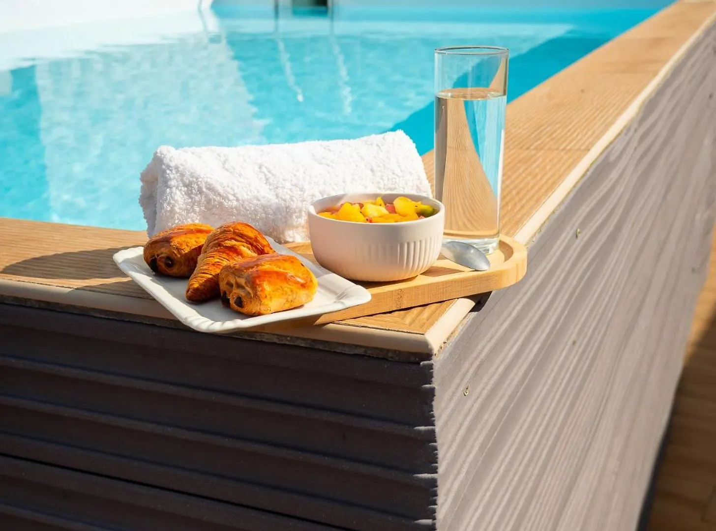 Studio jacuzzis et piscine au centre ville de Port-Louis 0*,  Guadeloupe